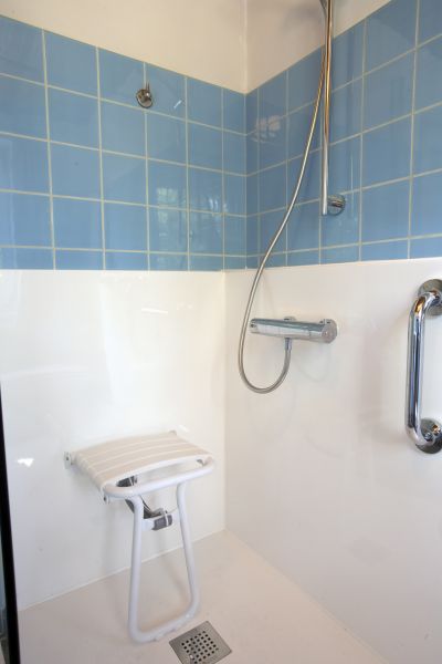 Cost of Elderly Shower Installation in Saint Cloud