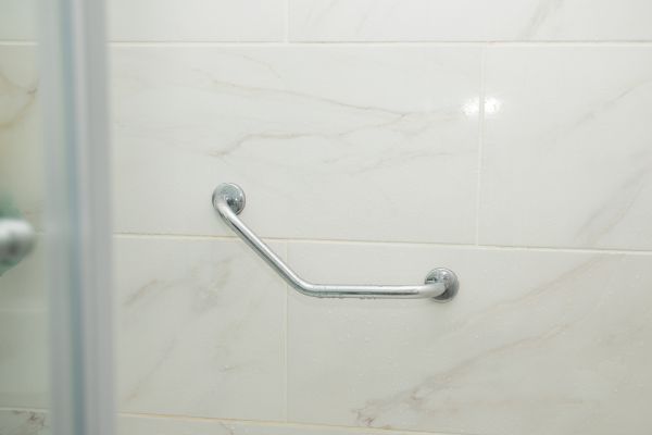 Cost of Mobility Shower Installation in Saint Cloud